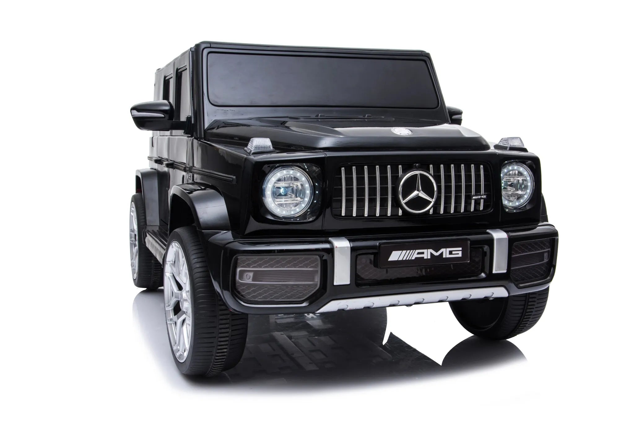 Mercedes-Benz AMG G63 – Mașinuță electrică oficial licențiată pentru copii (12V, 2 motoare de 30W)